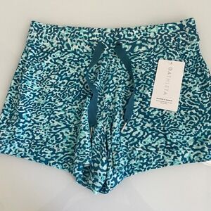 Athleta Womens Balance 4" Shortie Teal Blue Camo Print‎ Drawstring Shorts L NEW